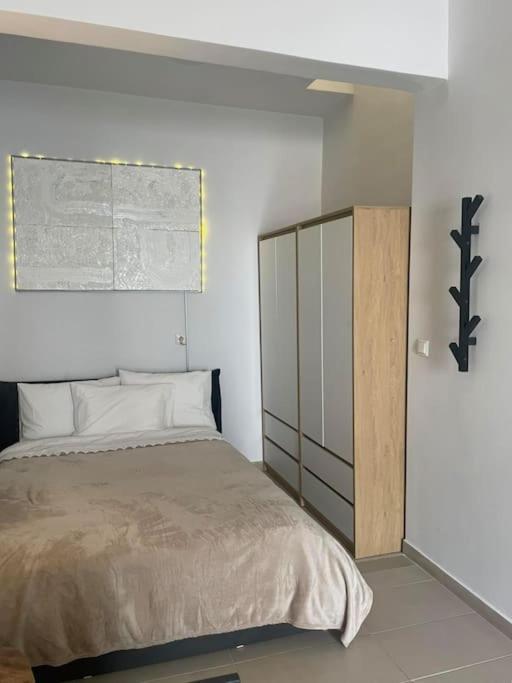 Studio In The Center, 2 Mins From The Beach ลูตรากี ภายนอก รูปภาพ